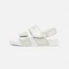 Calvin Klein Jeans Sandalen - Silver -Algemene Winkel Voor Kindermode 2df7320f150c48069f4b86865dd10947