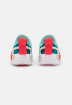 Nike Sportswear Dynamo Go Unisex - Instappers - Jade Ice/Siren Red/Geode Teal/Red Stardust -Algemene Winkel Voor Kindermode 3a50b16484aa4ffbb276d7608214209a