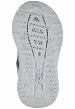 Geox Babyschoenen - Silver Sky C 13 Geox Babyschoenen - Silver Sky C -Algemene Winkel Voor Kindermode 4b6b6592286649fd92602a893ad88d3f