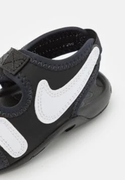 Nike Performance Sunray Adjust 6 - Badslippers - Black/White -Algemene Winkel Voor Kindermode 64e197d3852b4defaae5434164a59ca2