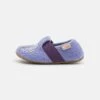 Living Kitzbühel Einhorn & Stern - Pantoffels - Digital Violet 2 Living Kitzbühel Einhorn & Stern - Pantoffels - Digital Violet -Algemene Winkel Voor Kindermode 708bd837df0c4974ad72d17b6b4f1719