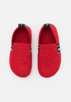 Living Kitzbühel T Modell - Pantoffels - Rot -Algemene Winkel Voor Kindermode 73629c26bec849fd9e6543e281824ee6