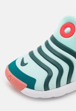 Nike Sportswear Dynamo Go Unisex - Instappers - Jade Ice/Siren Red/Geode Teal/Red Stardust 13 Nike Sportswear Dynamo Go Unisex - Instappers - Jade Ice/Siren Red/Geode Teal/Red Stardust -Algemene Winkel Voor Kindermode 762fbd40c3ab4cb7a6c05584573ebf77