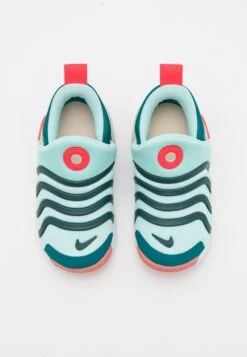 Nike Sportswear Dynamo Go Unisex - Instappers - Jade Ice/Siren Red/Geode Teal/Red Stardust 11 Nike Sportswear Dynamo Go Unisex - Instappers - Jade Ice/Siren Red/Geode Teal/Red Stardust -Algemene Winkel Voor Kindermode 783fe4c570684e6da6355041b2f9d23b