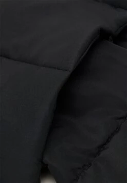 Ellesse Dalia Puffer Unisex - Sjaal - Black -Algemene Winkel Voor Kindermode 81b9360b97384dc59a474e9d01f94389