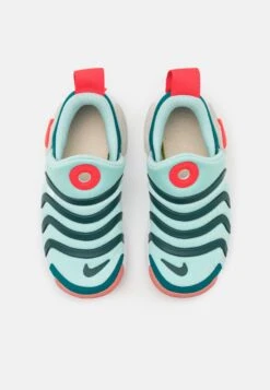 Nike Sportswear Dynamo Go Unisex - Instappers - Jade Ice/Siren Red/Geode Teal/Red Stardust -Algemene Winkel Voor Kindermode a1cd58440f834e8eaa38c641308121c8