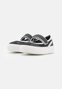 Marni Unisex - Sportieve Veterschoenen - Black/White -Algemene Winkel Voor Kindermode a9cd12c9c47e452a89adfeef94357438