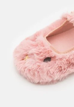 Bonton Chaussons Mia - Pantoffels - Chamallow -Algemene Winkel Voor Kindermode b1a0842cb8954a269d59ab7603f3a85c