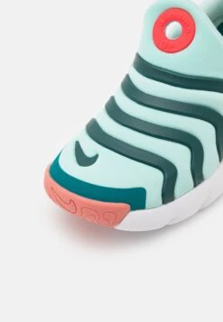 Nike Sportswear Dynamo Go Unisex - Instappers - Jade Ice/Siren Red/Geode Teal/Red Stardust -Algemene Winkel Voor Kindermode b7bee12981ac4d8cb87abac3a8480ab2