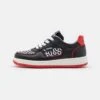 Trainers Unisex - Sneakers Laag - Black/Red -Algemene Winkel Voor Kindermode b7e4a8af09cd4c9c97f2a1ff0a7fe275