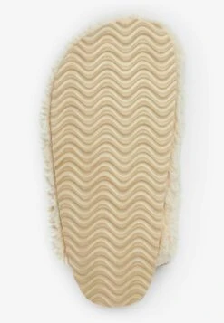 Next Pantoffels - Ecru Cream Borg 10 Next Pantoffels - Ecru Cream Borg -Algemene Winkel Voor Kindermode bec4a074b9514ce98f1178ff65fcc522