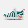 Nike Sportswear Dynamo Go Unisex - Instappers - Jade Ice/Siren Red/Geode Teal/Red Stardust -Algemene Winkel Voor Kindermode c5ba6b5f8f594de889af3a40f57326dc