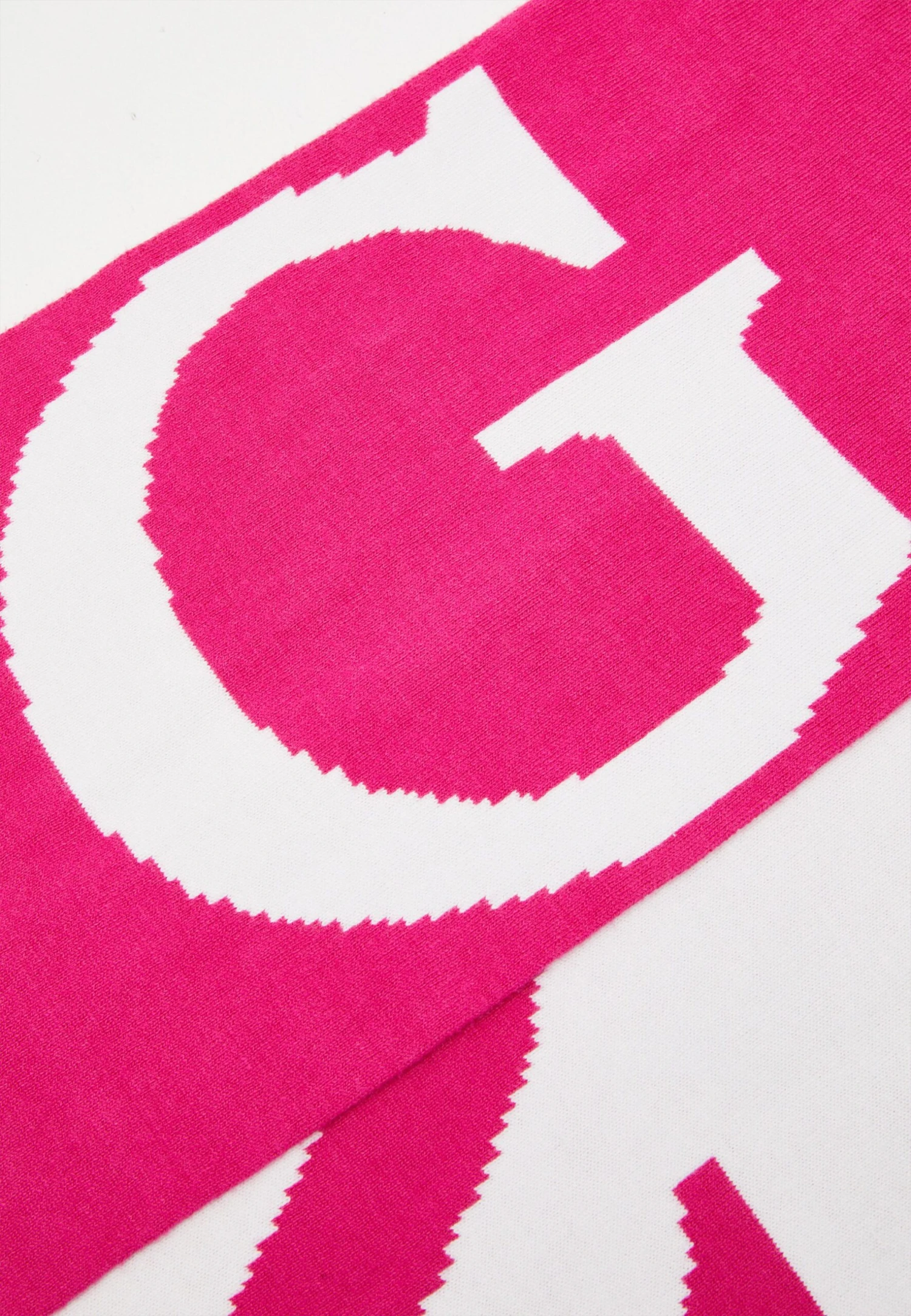 Guess Scarf Unisex - Sjaal - Striking Fuchsia 6 Guess Scarf Unisex - Sjaal - Striking Fuchsia - Afbeelding 4